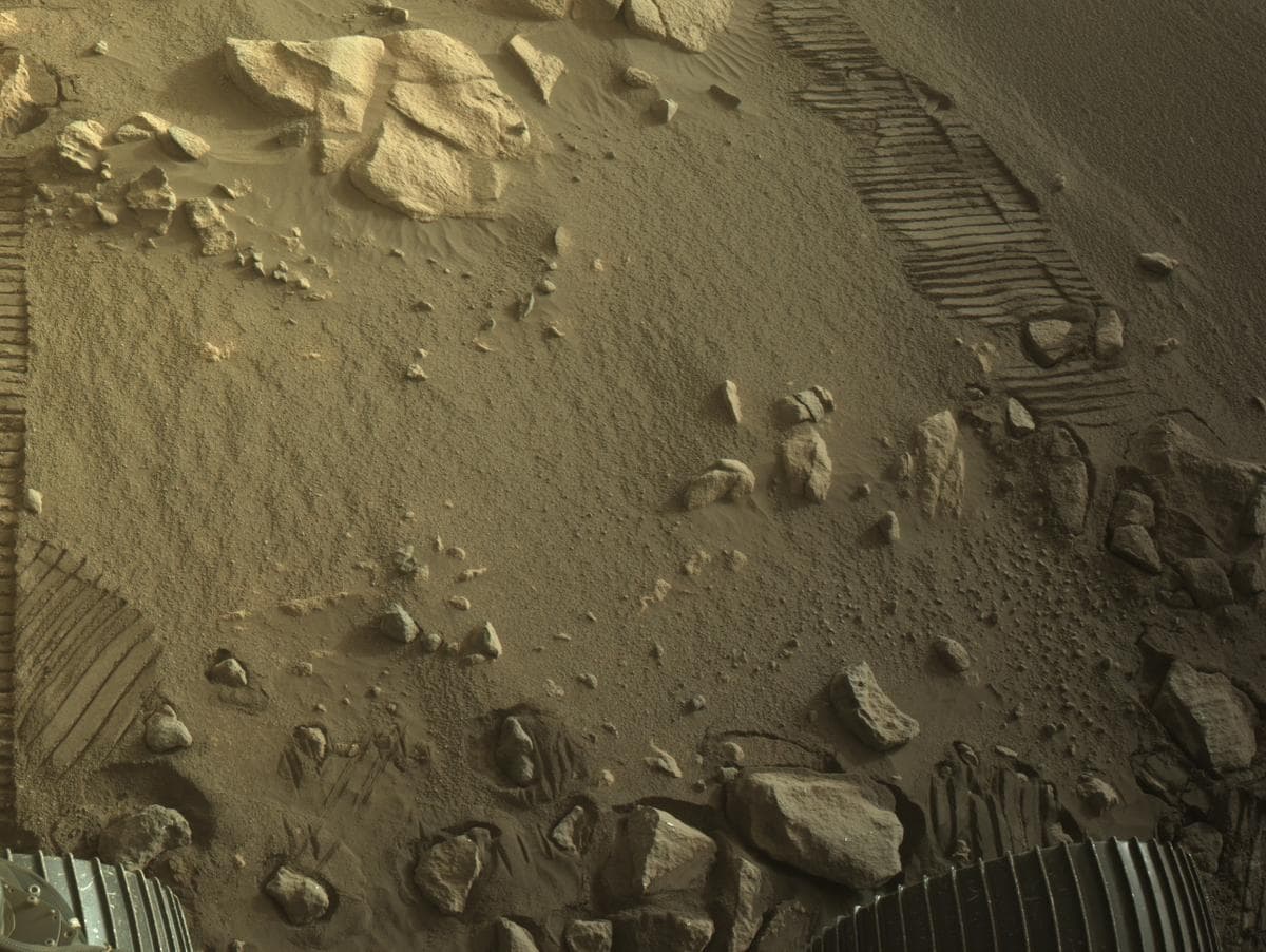 Foto do rover em Marte de 2026-04-14