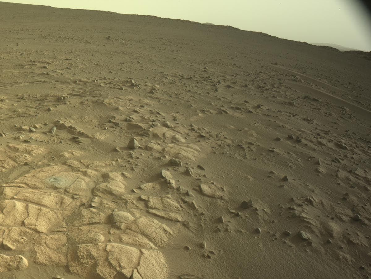 Foto de Marte da câmera NAVCAM_RIGHT