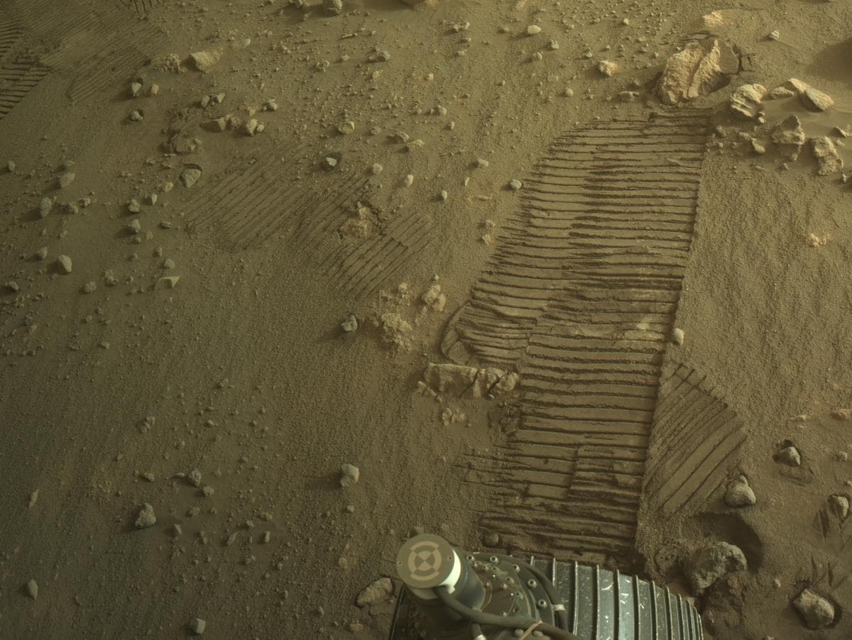 Foto de Marte da câmera NAVCAM_RIGHT