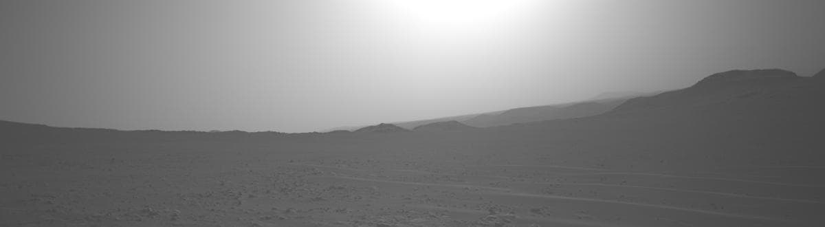 Foto do rover em Marte de 2026-04-16