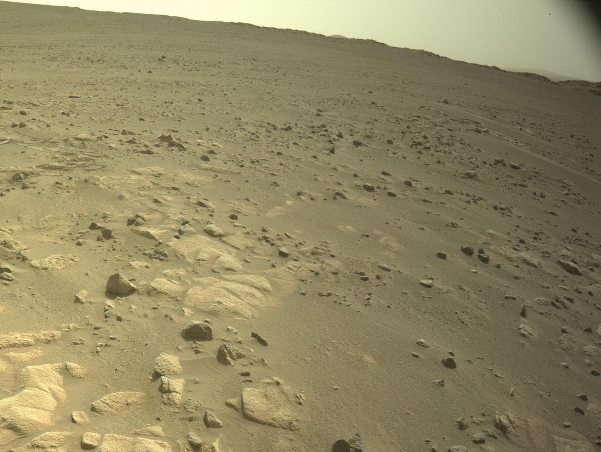 Foto de Marte da câmera NAVCAM_RIGHT