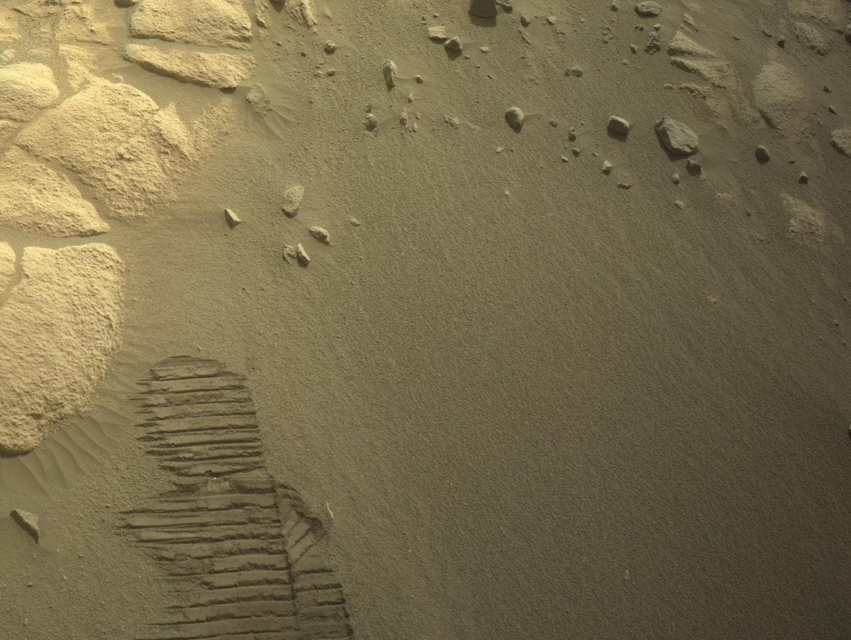 Foto de Marte da câmera NAVCAM_RIGHT