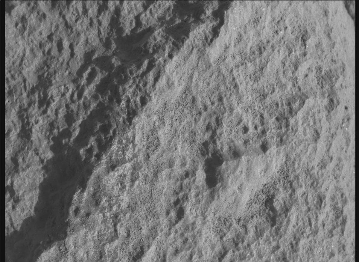 Foto de Marte da câmera SHERLOC_WATSON