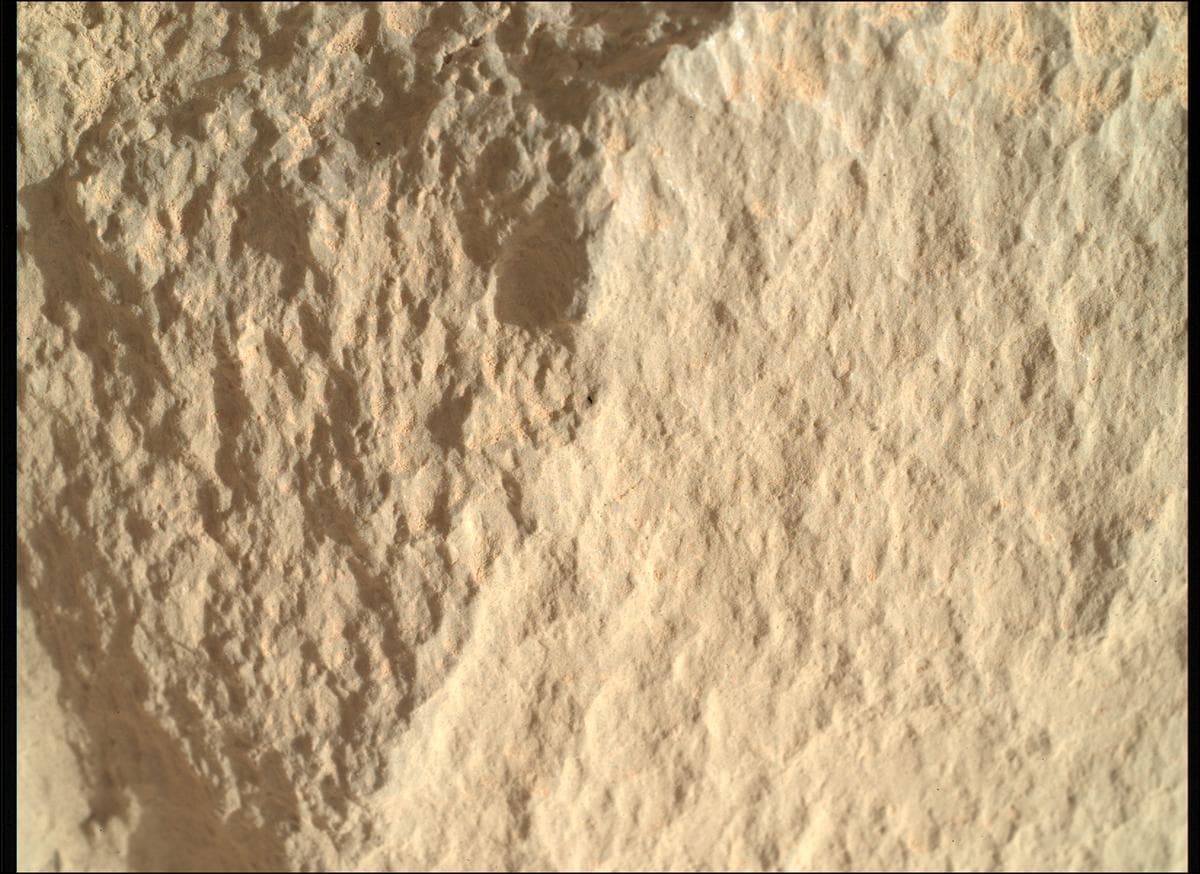 Foto de Marte da câmera SHERLOC_WATSON