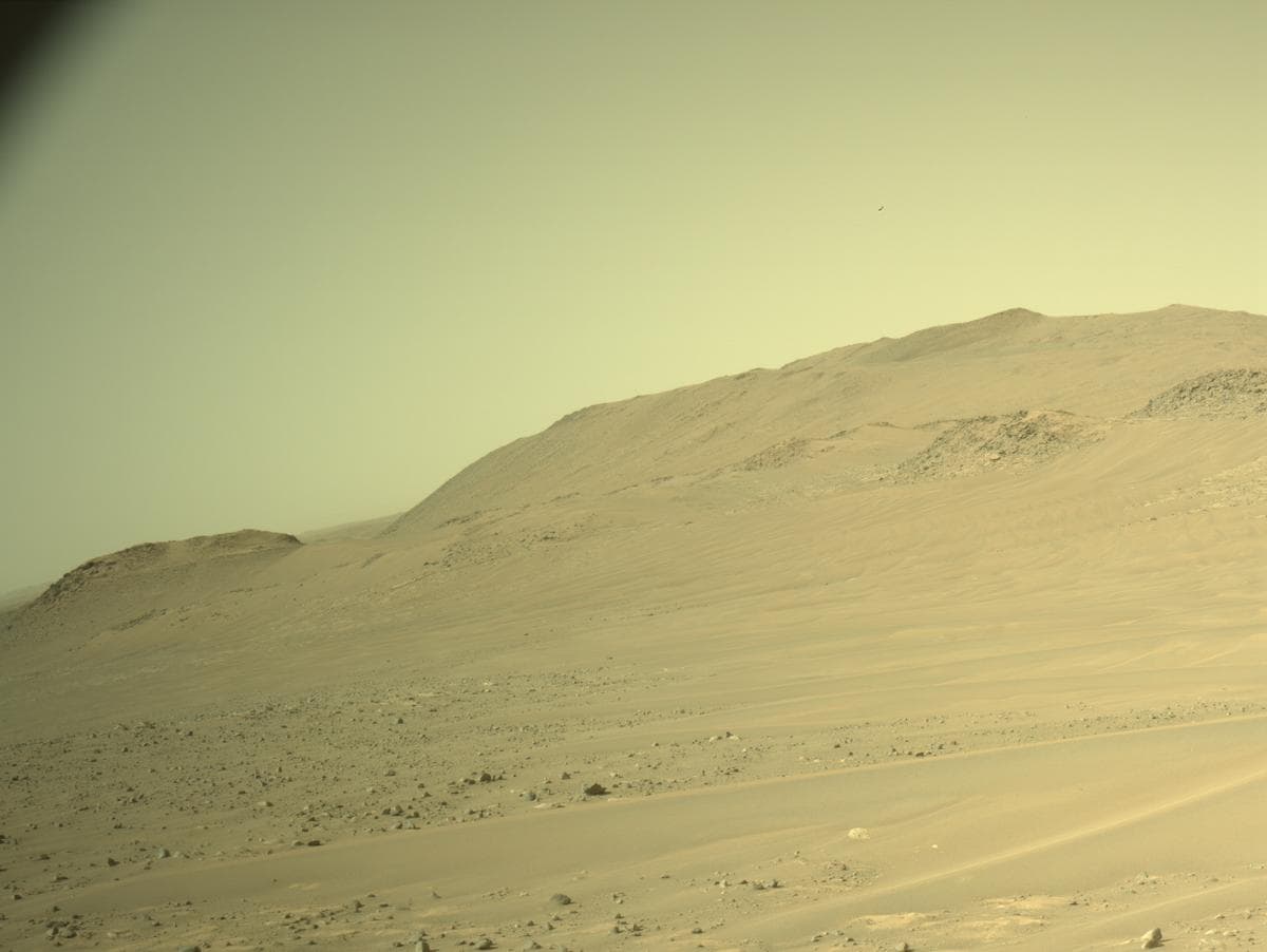 Foto do rover em Marte de 2026-04-20