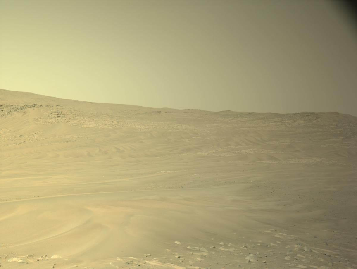 Foto do rover em Marte de 2026-04-20