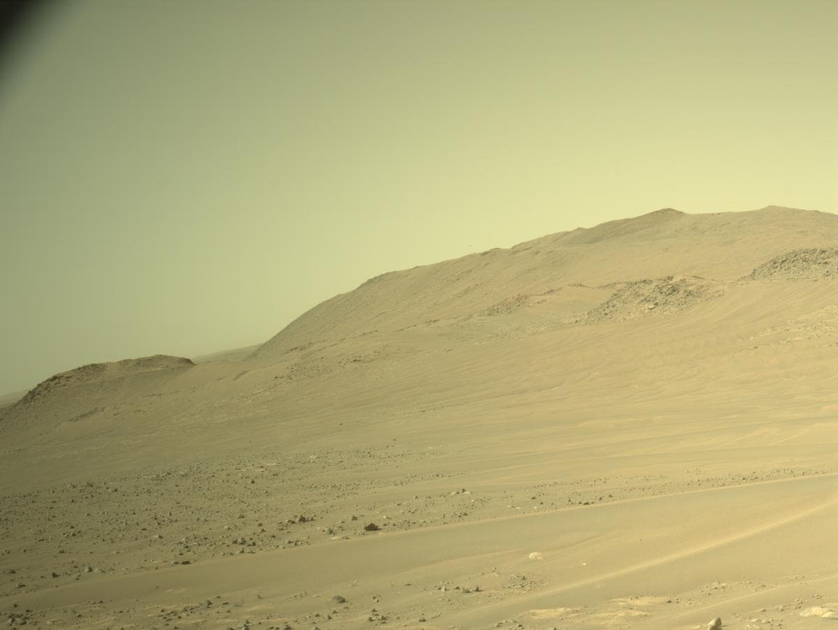 Foto do rover em Marte de 2026-04-20