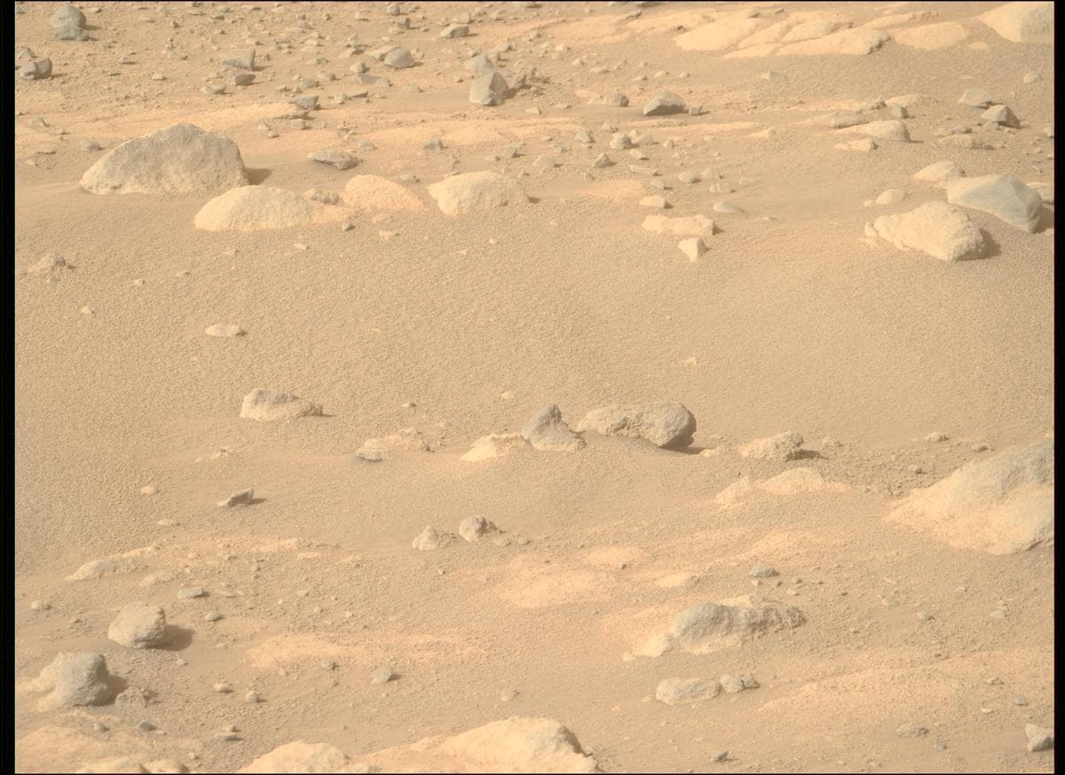 Foto de Marte da câmera MCZ_RIGHT