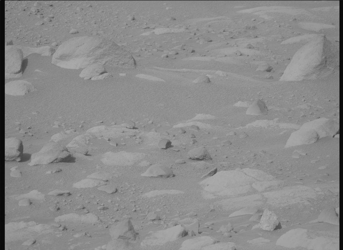 Foto de Marte da câmera MCZ_RIGHT