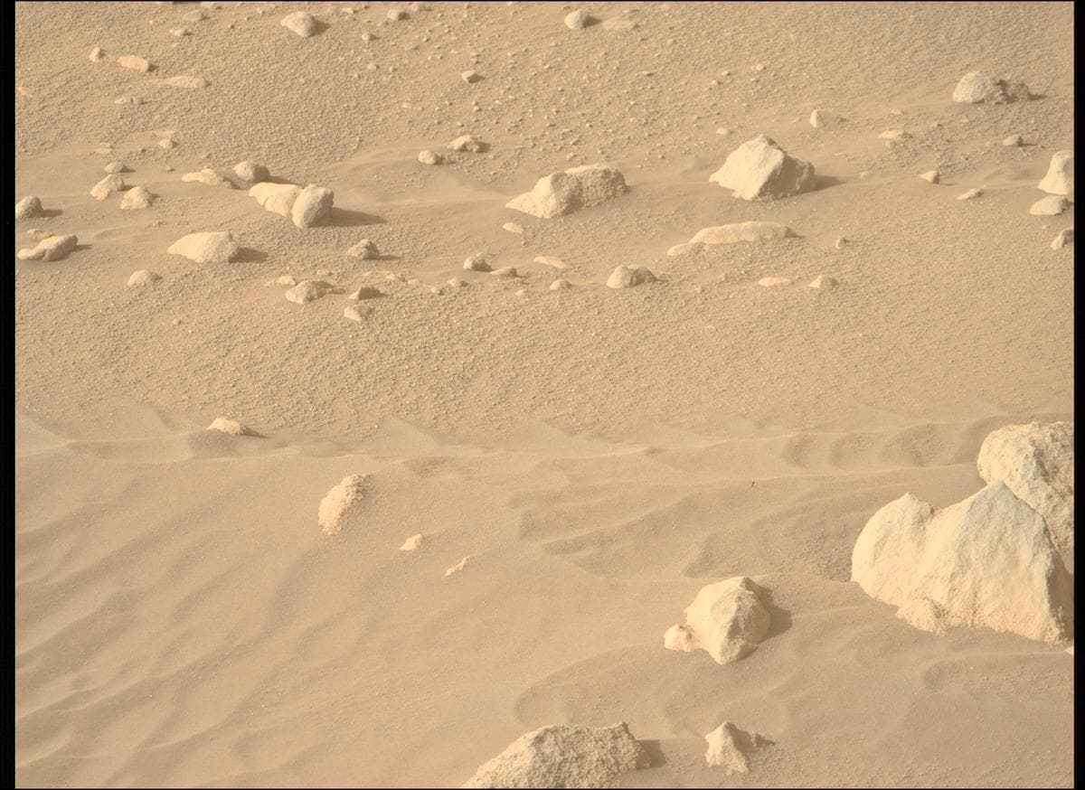 Foto de Marte da câmera MCZ_RIGHT