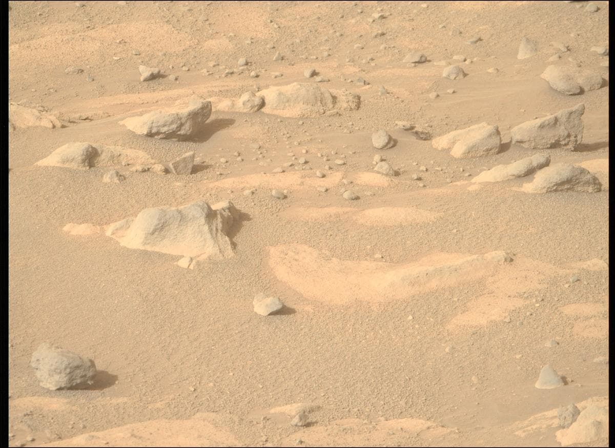 Foto de Marte da câmera MCZ_RIGHT