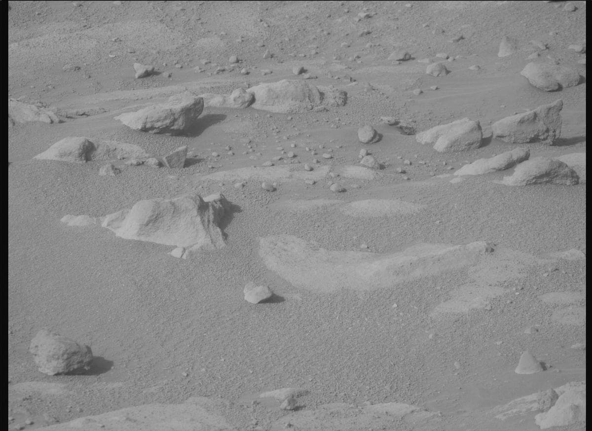 Foto de Marte da câmera MCZ_RIGHT