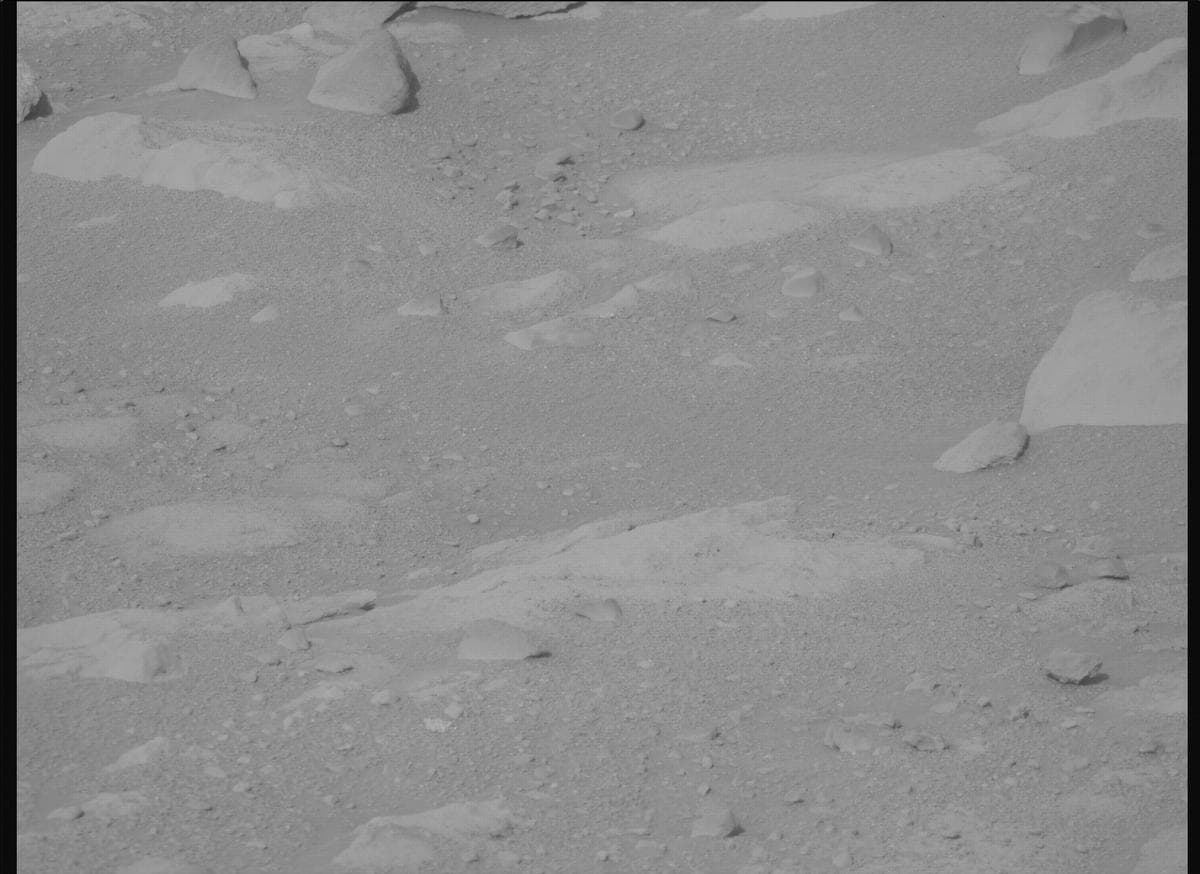 Foto de Marte da câmera MCZ_RIGHT