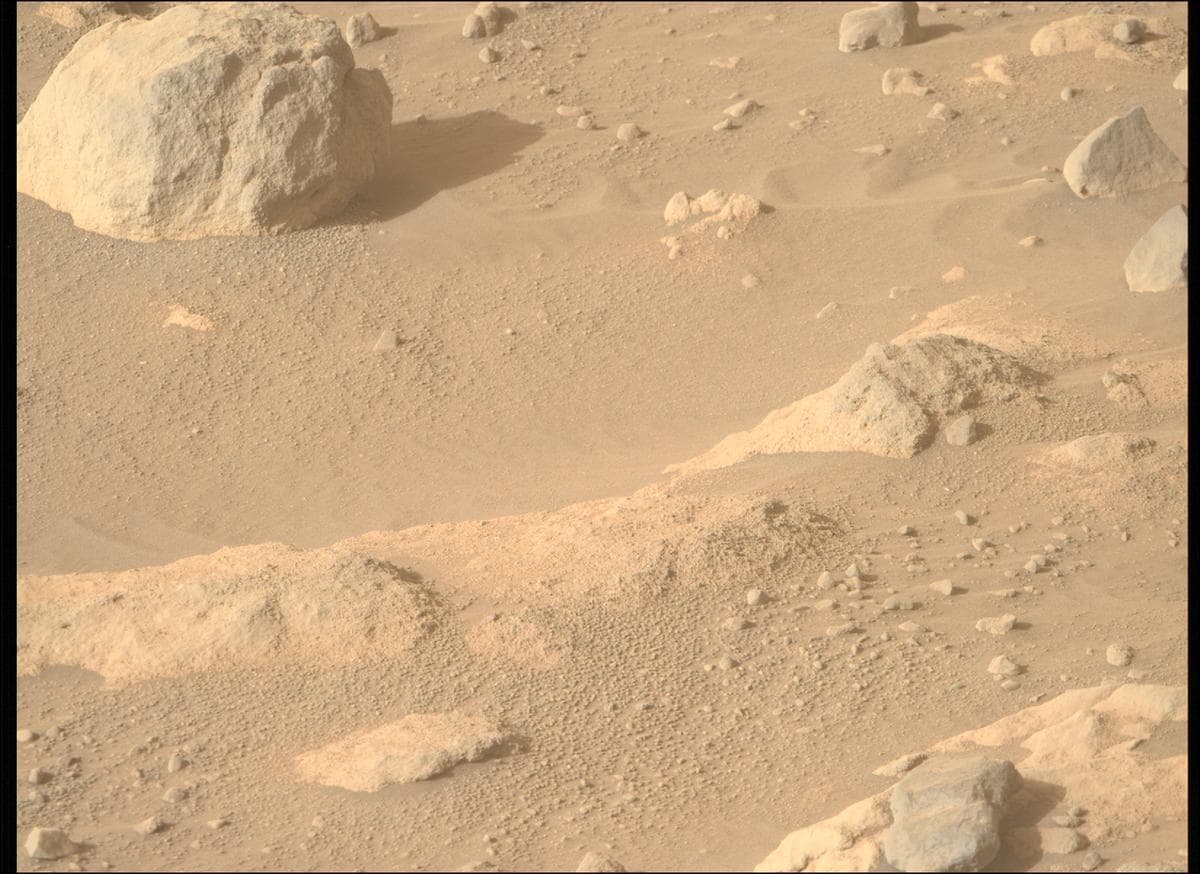 Foto de Marte da câmera MCZ_RIGHT