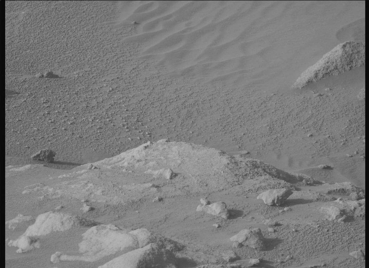 Foto de Marte da câmera MCZ_RIGHT