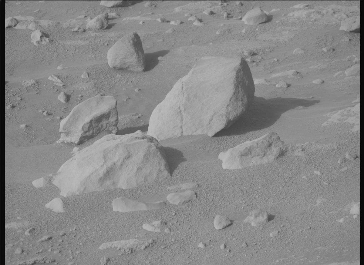 Foto de Marte da câmera MCZ_RIGHT