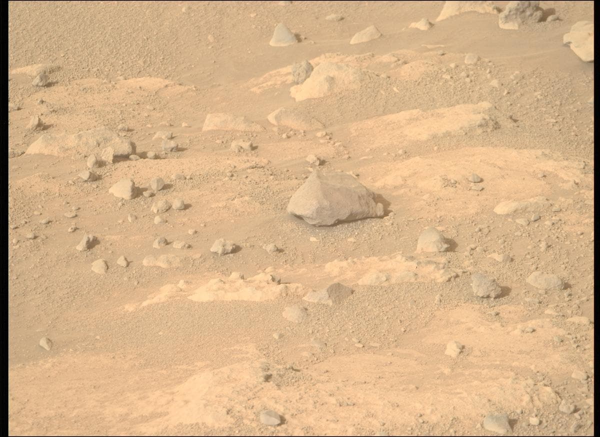 Foto de Marte da câmera MCZ_RIGHT