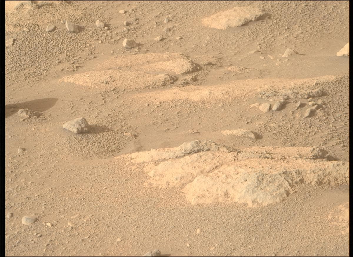 Foto de Marte da câmera MCZ_RIGHT