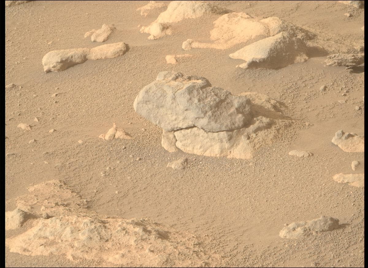 Foto de Marte da câmera MCZ_RIGHT