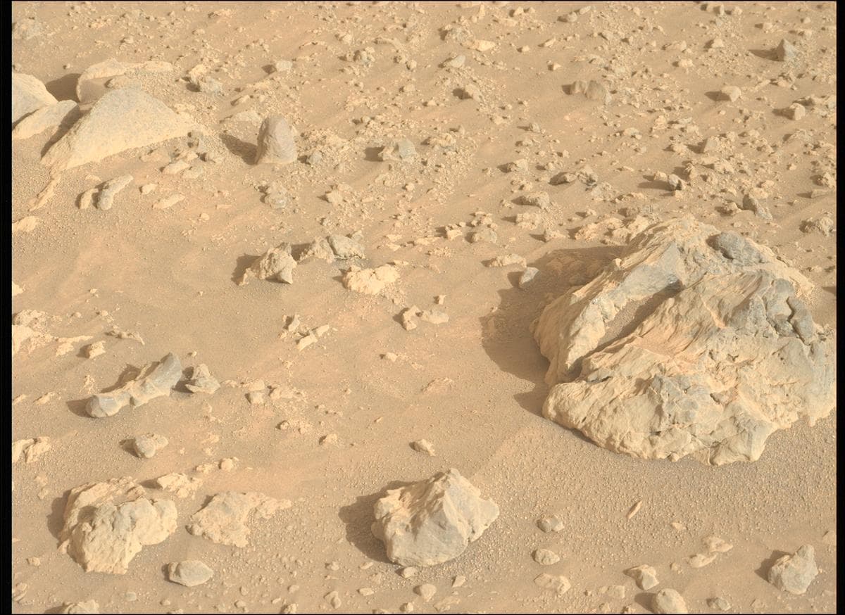 Foto de Marte da câmera MCZ_LEFT