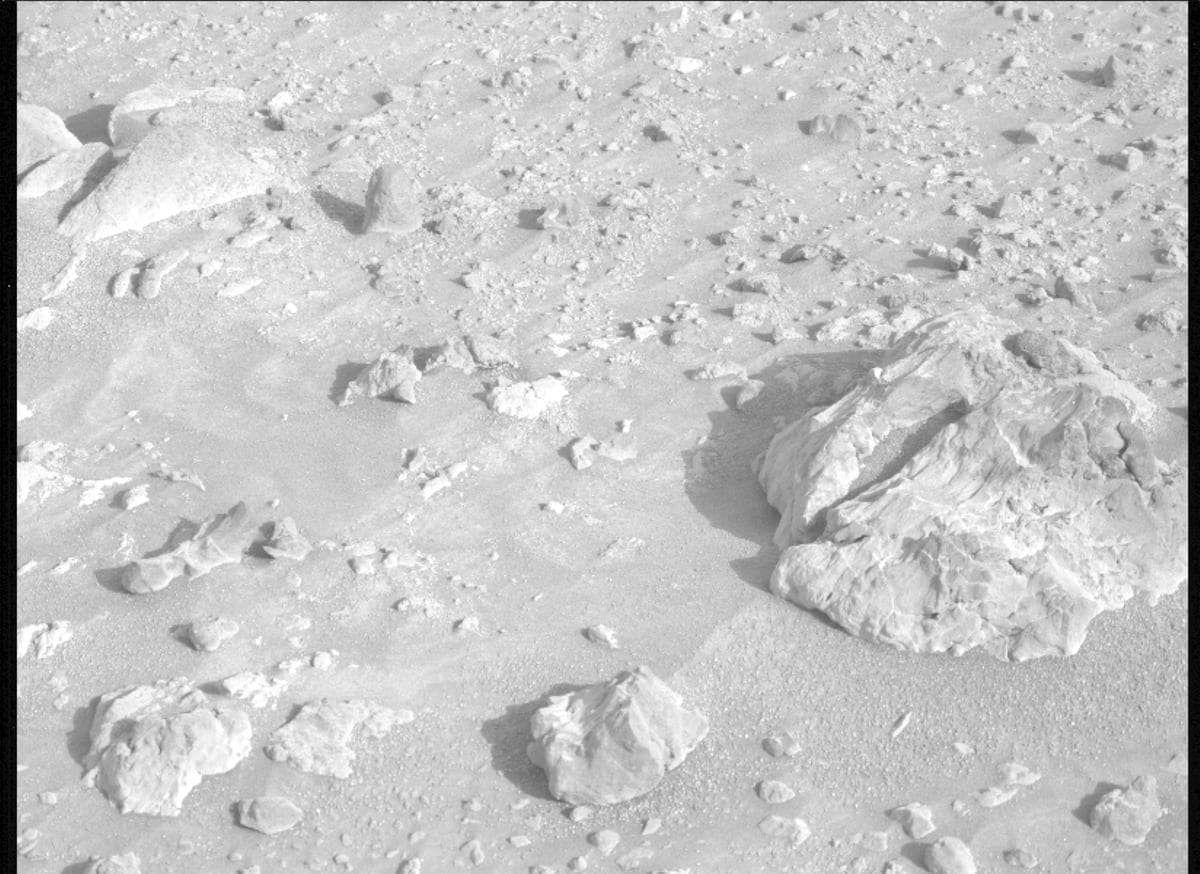 Foto do rover em Marte de 2026-04-23