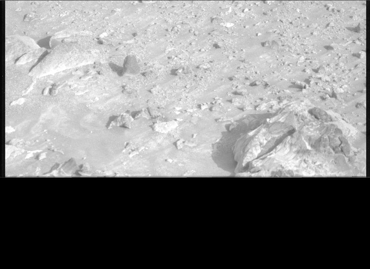 Foto de Marte da câmera MCZ_RIGHT