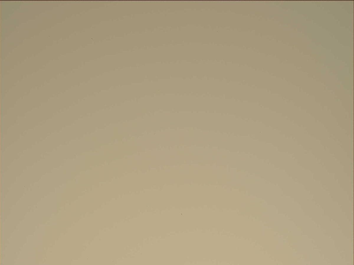 Foto de Marte da câmera MCZ_LEFT