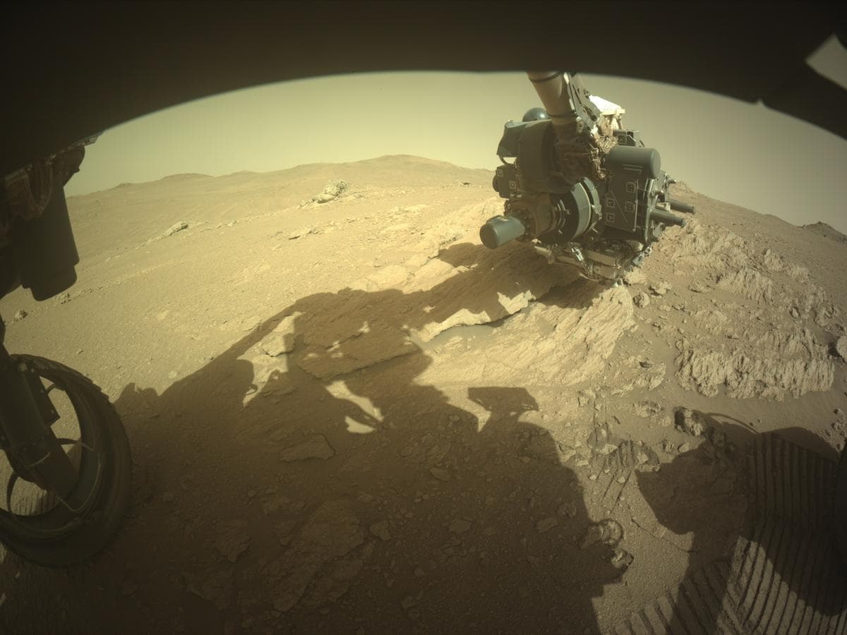 Foto do rover em Marte de 2026-05-23