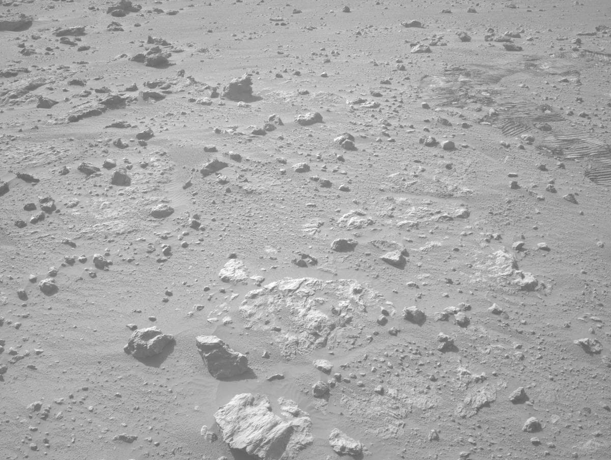 Foto do rover em Marte de 2026-06-07