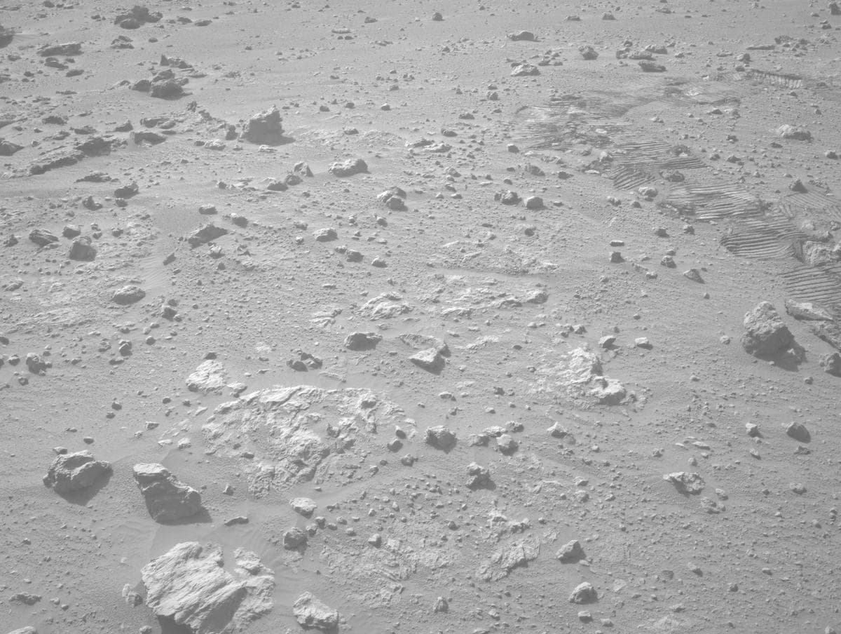 Foto do rover em Marte de 2026-06-07