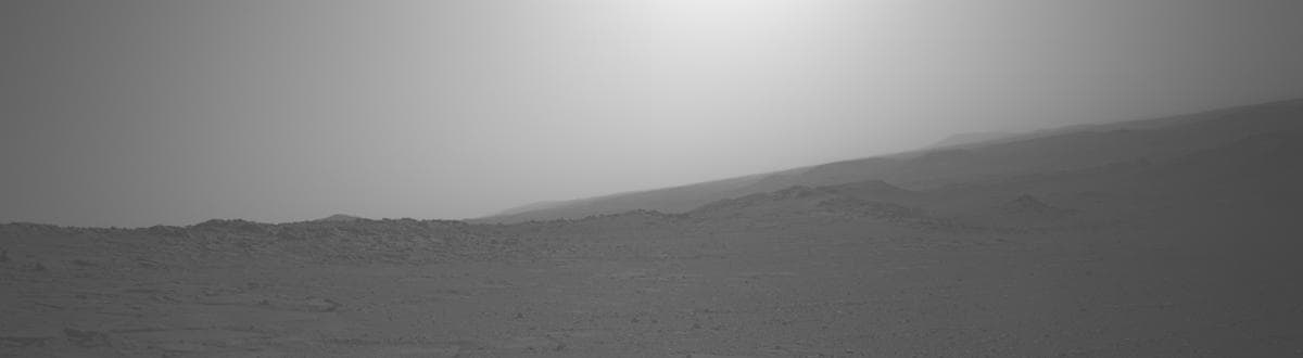 Foto do rover em Marte de 2026-06-14