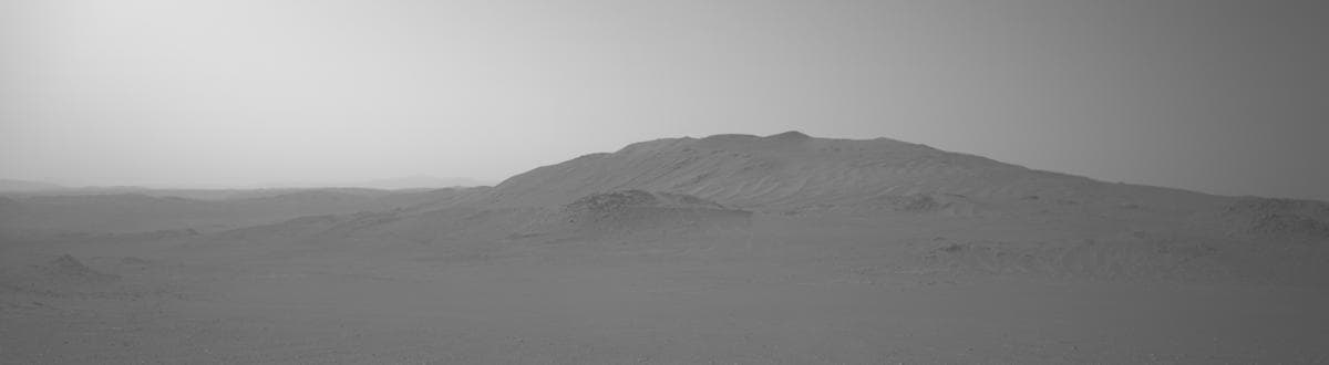 Foto do rover em Marte de 2026-06-14