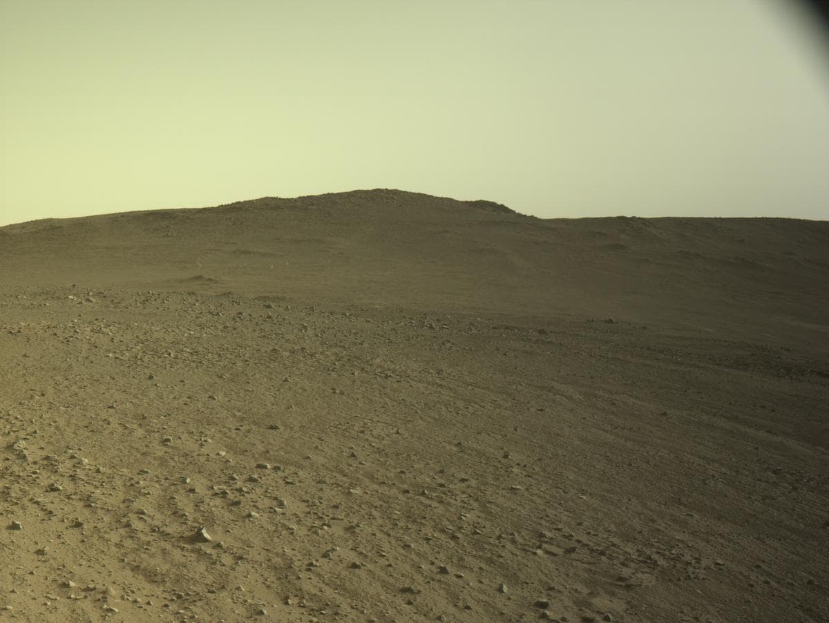 Foto do rover em Marte de 2026-06-22
