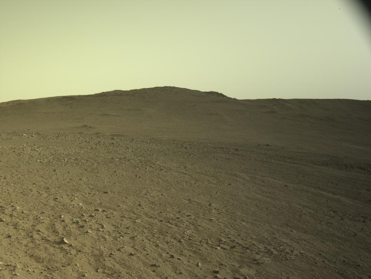 Foto do rover em Marte de 2026-06-22