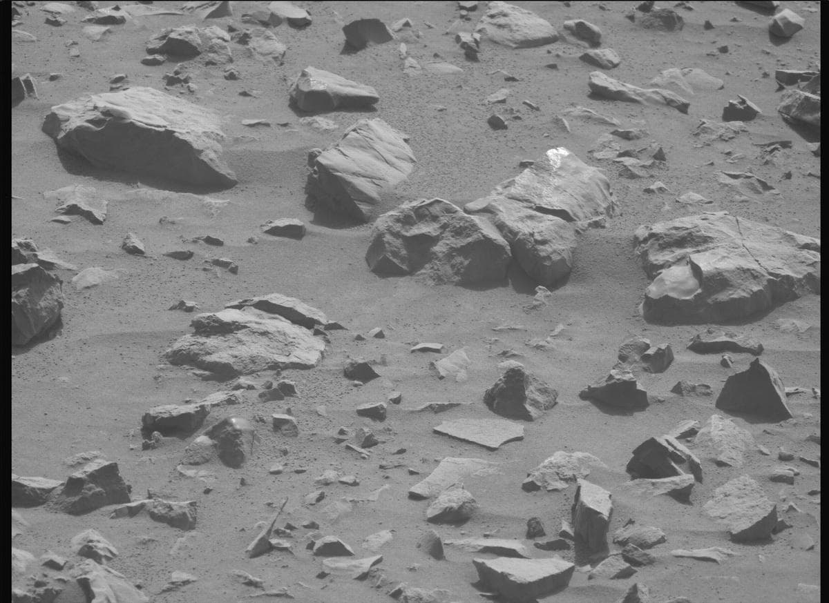 Foto do rover em Marte de 2026-06-23