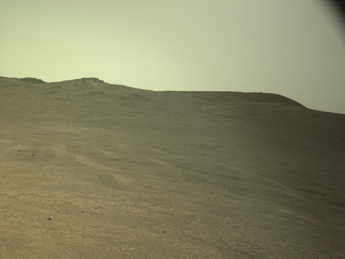 Foto do rover em Marte de 2026-06-25