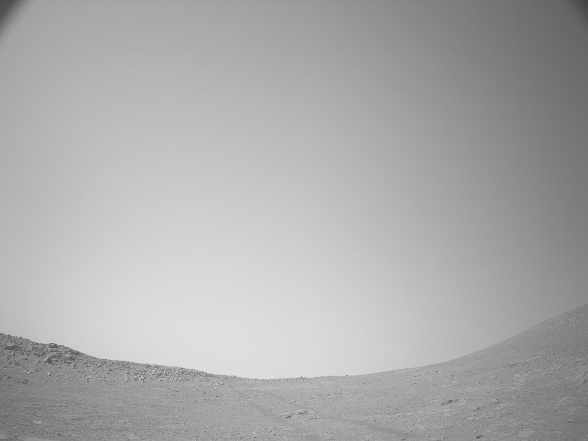 Foto do rover em Marte de 2026-07-12