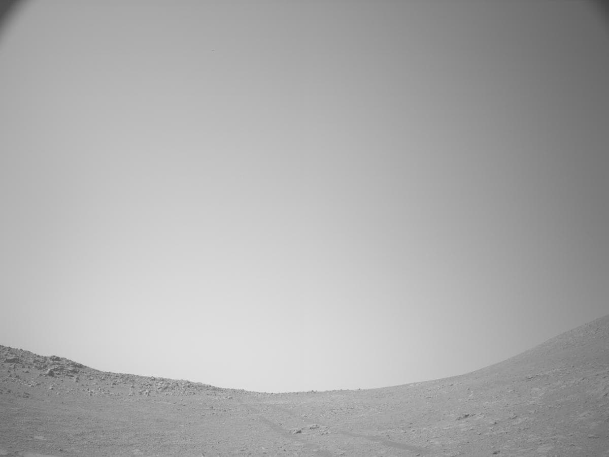 Foto do rover em Marte de 2026-07-12