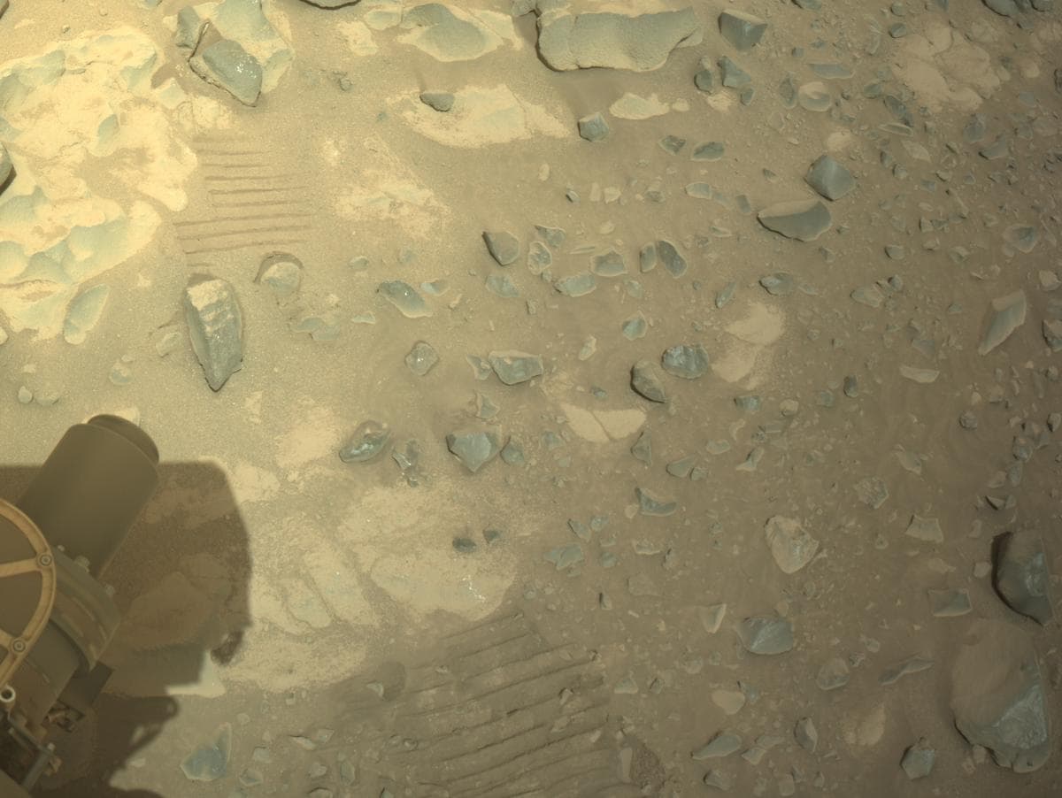 Foto do rover em Marte de 2026-07-16