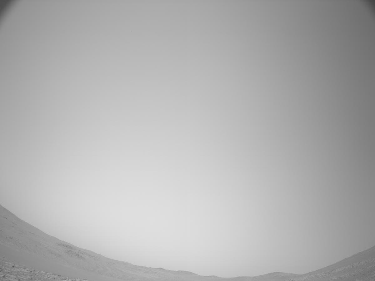 Foto do rover em Marte de 2026-07-17