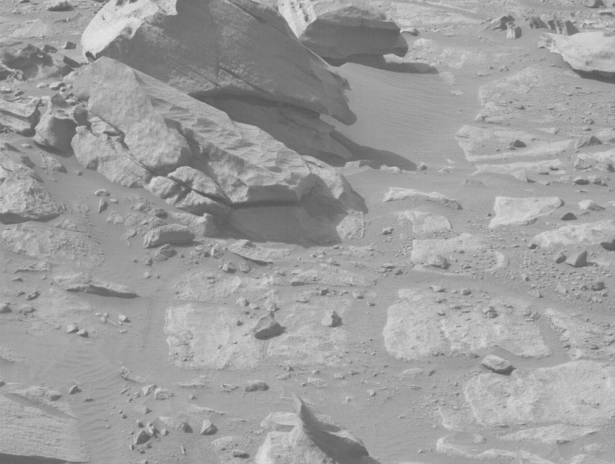 Mars image captured by NAVCAM_LEFT on Perseverance