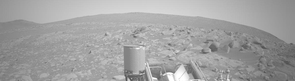 Mars image captured by NAVCAM_LEFT on Perseverance