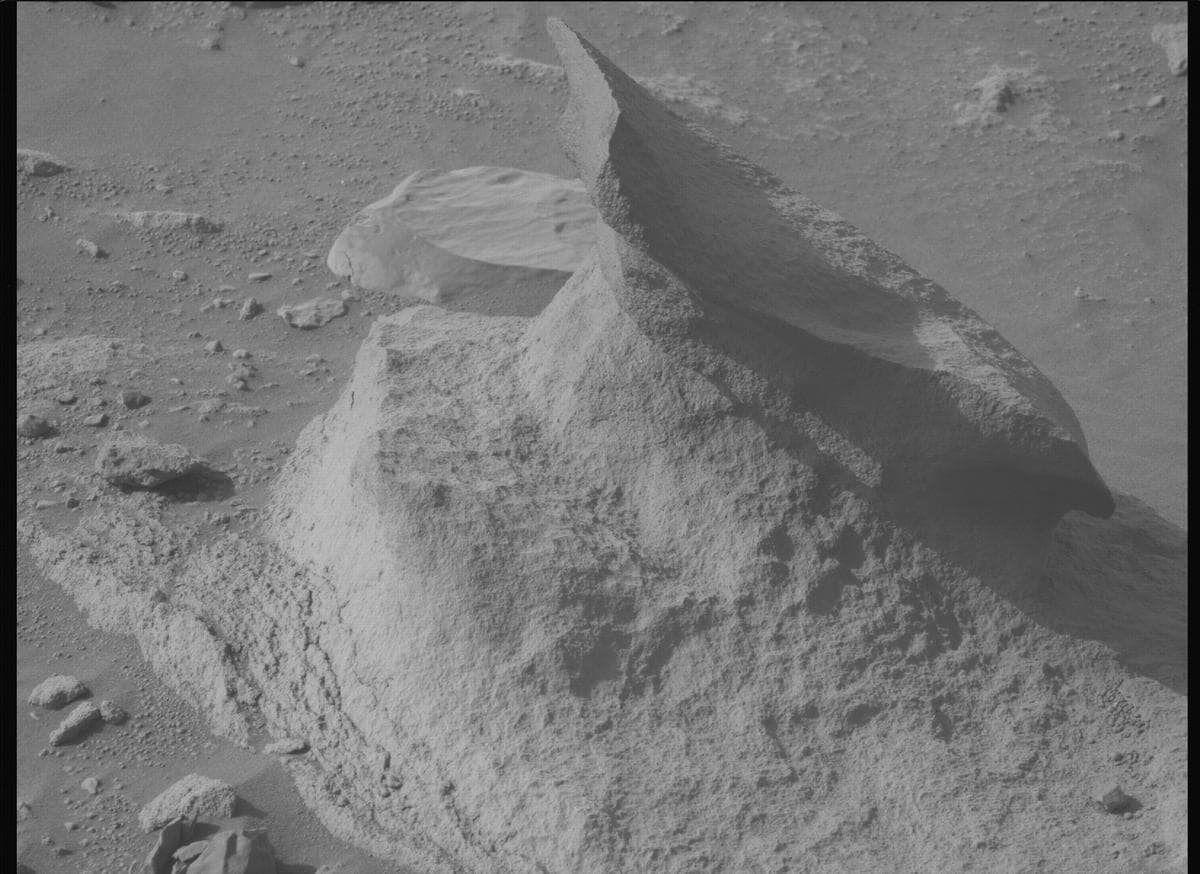 Mars image captured by MCZ_LEFT on Perseverance