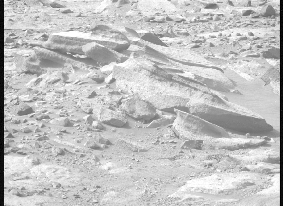 Mars image captured by MCZ_LEFT on Perseverance