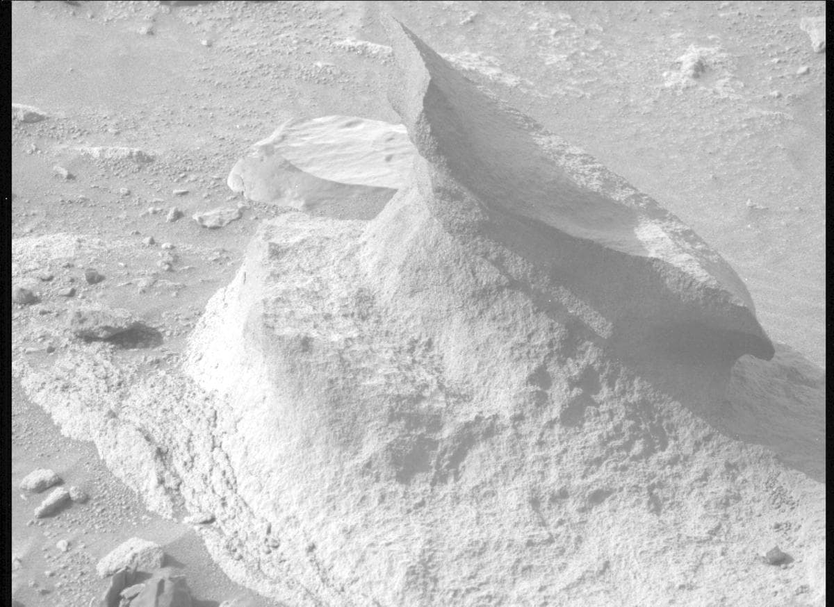Mars image captured by MCZ_LEFT on Perseverance