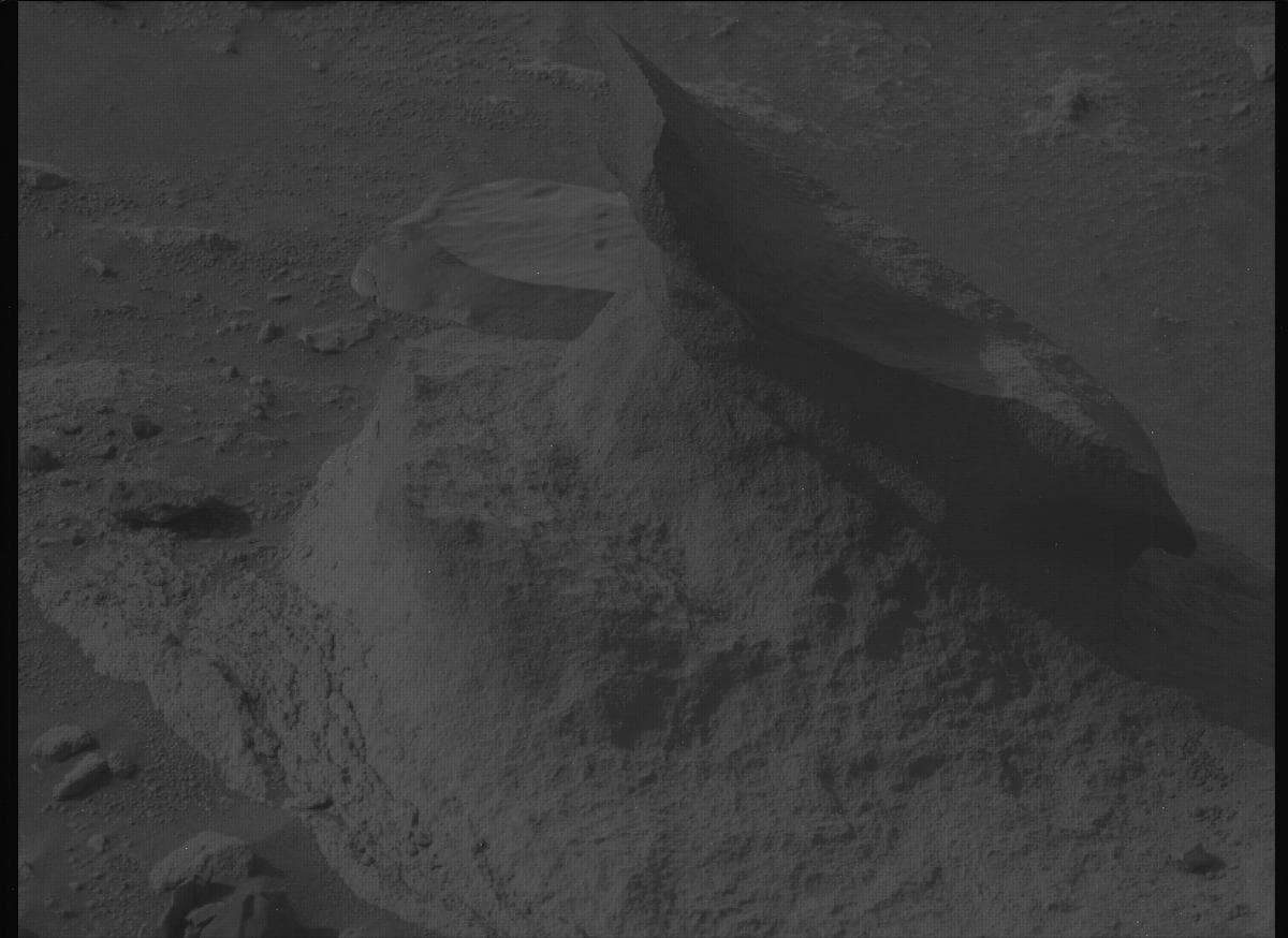 Mars image captured by MCZ_LEFT on Perseverance