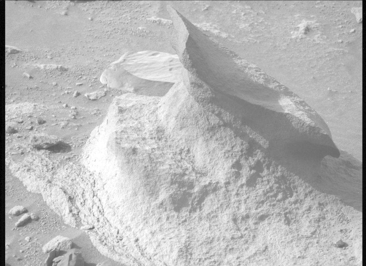 Mars image captured by MCZ_LEFT on Perseverance