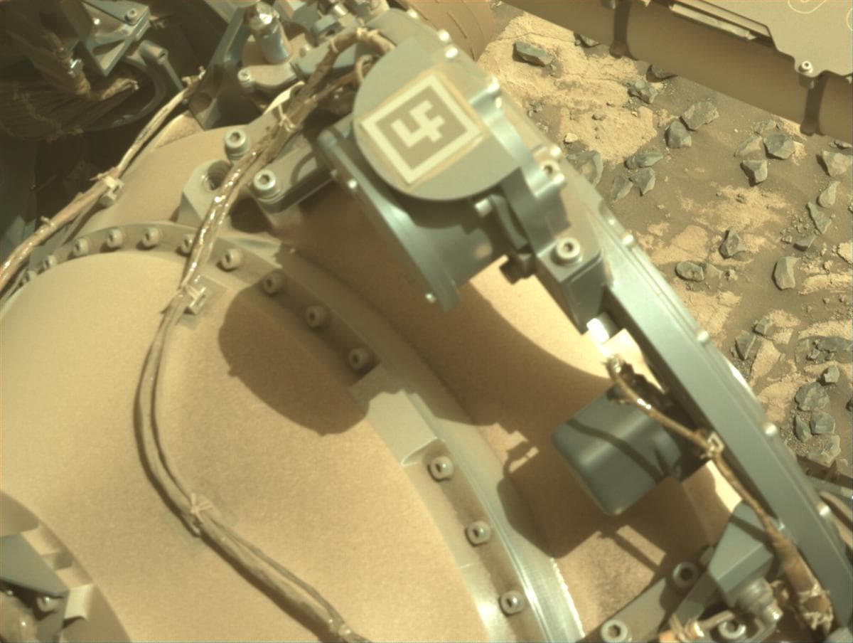 Mars image captured by NAVCAM_LEFT on Perseverance