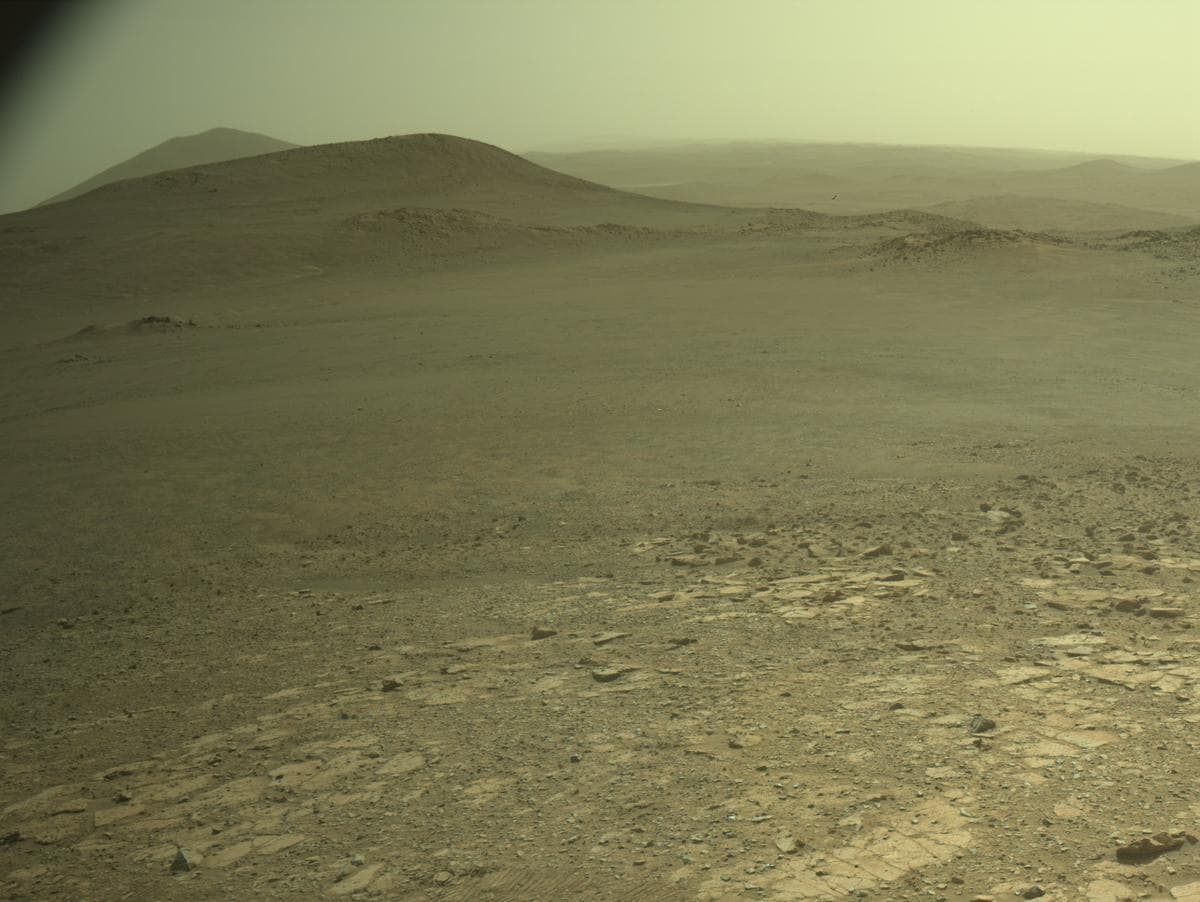Mars image captured by NAVCAM_LEFT on Perseverance
