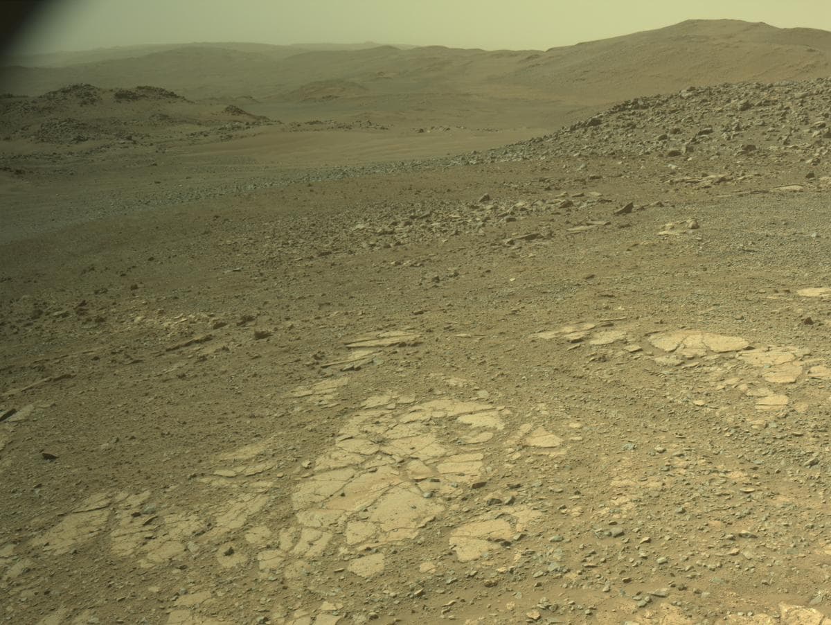 Mars image captured by NAVCAM_LEFT on Perseverance